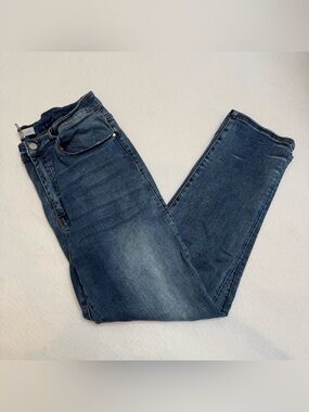 Risen Jeans